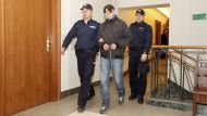 Областная прокуратура в Бельско-Бяле обжалует приговор суда, который, обвиняемый в участии в групповом изнасиловании, приговорил к условному тюремному заключению