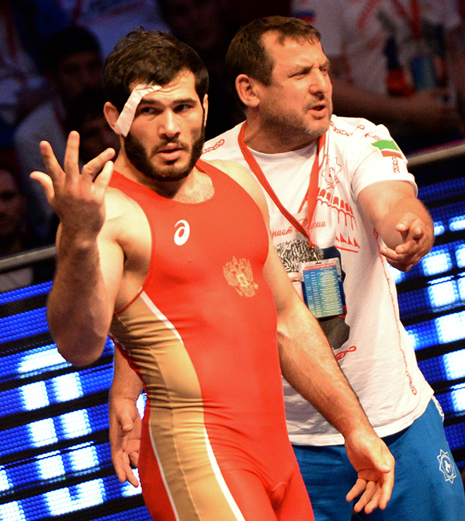 Тепер в битві за право поїхати на Олімпіаду у нього залишився один суперник - Микита Мельников