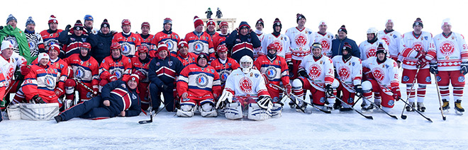 23 лютого в Зимовому палаці льоду на озері Байкал пройшов бліцтурнір НХЛ, присвячений Дню захисника Вітчизни