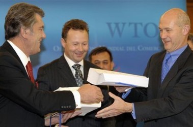 5 лютого 2008, 16:35 Переглядів:   Президент України Віктор Ющенко і директор СОТ Паскаль Ламі