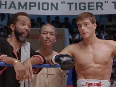 Брати Курт і Ерік Слоан відправляються в Таїланд на батьківщину кікбоксингу, щоб довести місцевим бійцям перевагу американської школи над тайською