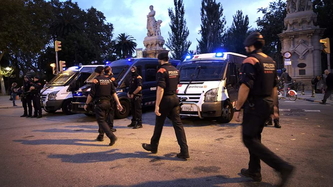 Каталонська поліція Моссос д'Есквадра заявила 26 червня про початок великомасштабної спецоперації по боротьбі з вірменської етнічної злочинним угрупованням
